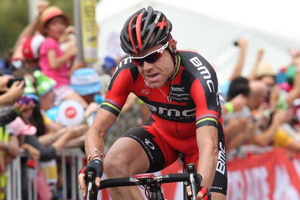 Cadel Evans crosses the finish line.